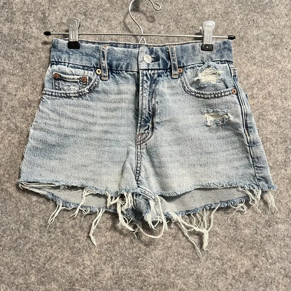 American Eagle Outfitters Shorts Womens Size 000 Blue Denim Strigid Distressed